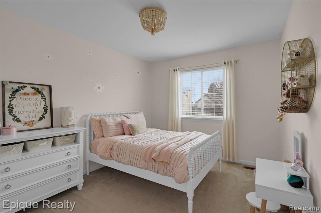 3593 Normandy Drive Rochester, MI 48306 - Photo 19 of 29 Gallery Image 19