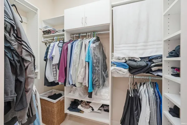 $439,900 | 12030 Sycamore Lakes Court, Fort Wayne, IN 46814