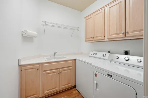 $439,900 | 12030 Sycamore Lakes Court, Fort Wayne, IN 46814