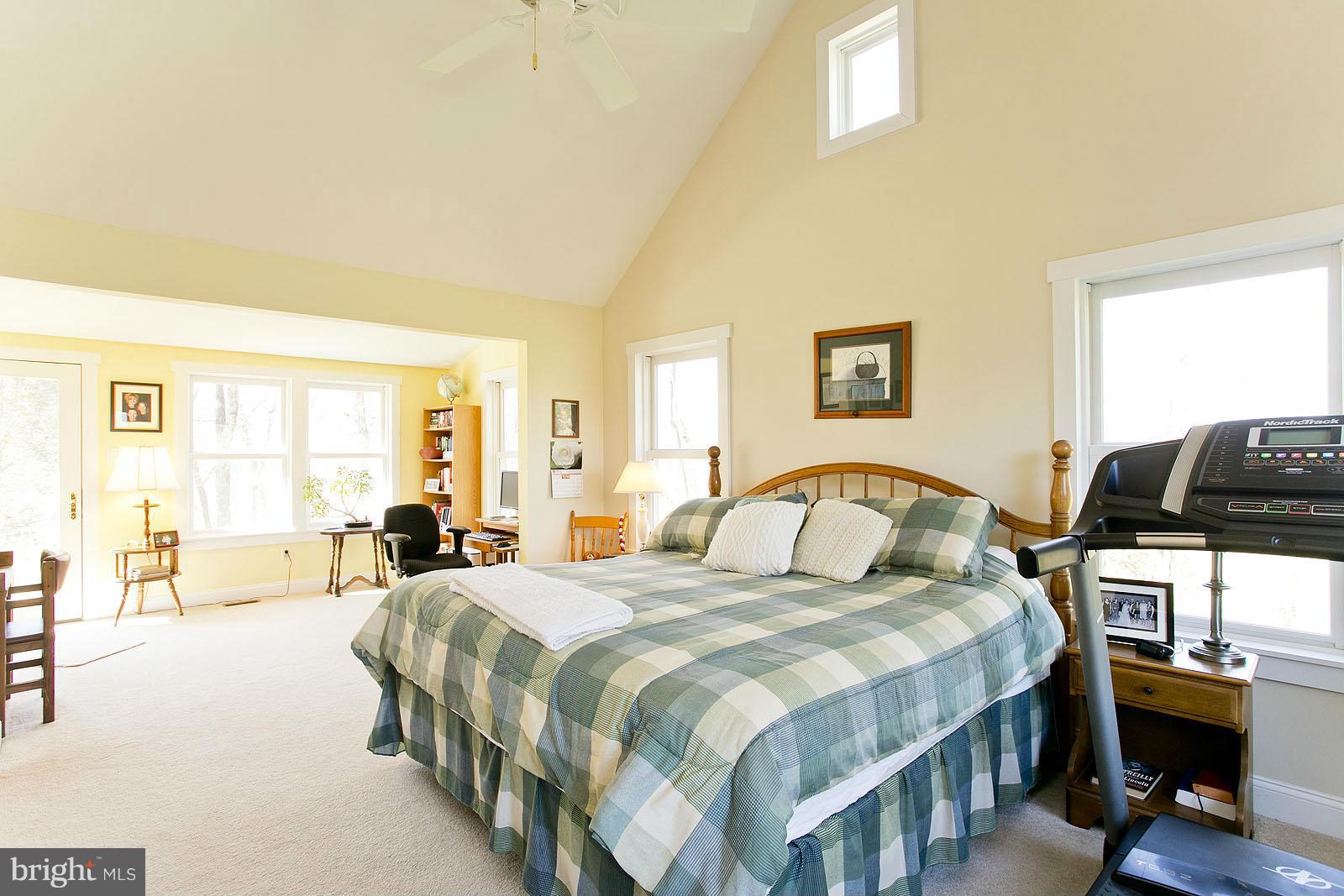 2841 Hunting Ridge Road Winchester, VA 22603 - Photo 12 of 26 Bedroom (Master)