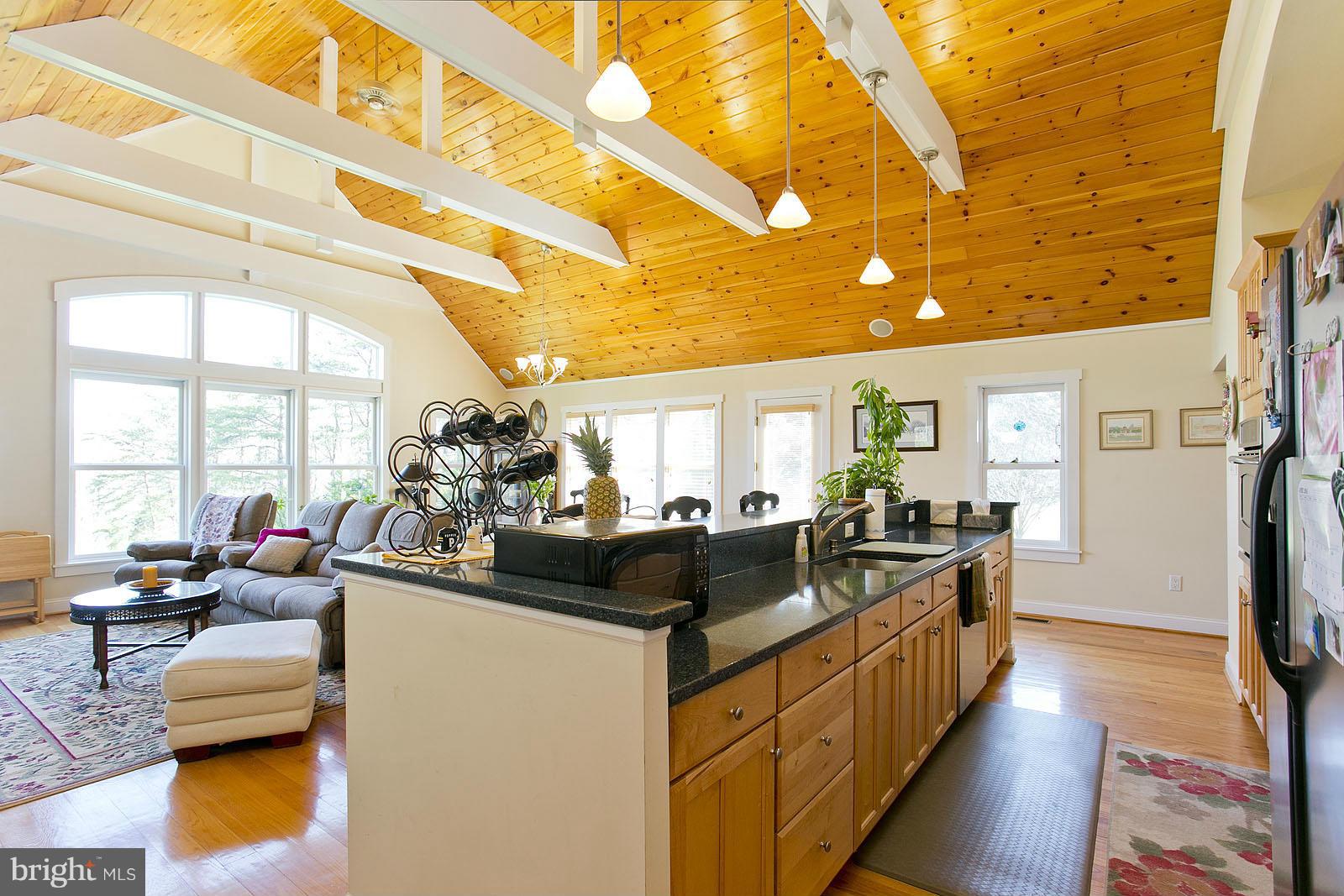 2841 Hunting Ridge Road Winchester, VA 22603 - Photo 5 of 26 Kitchen