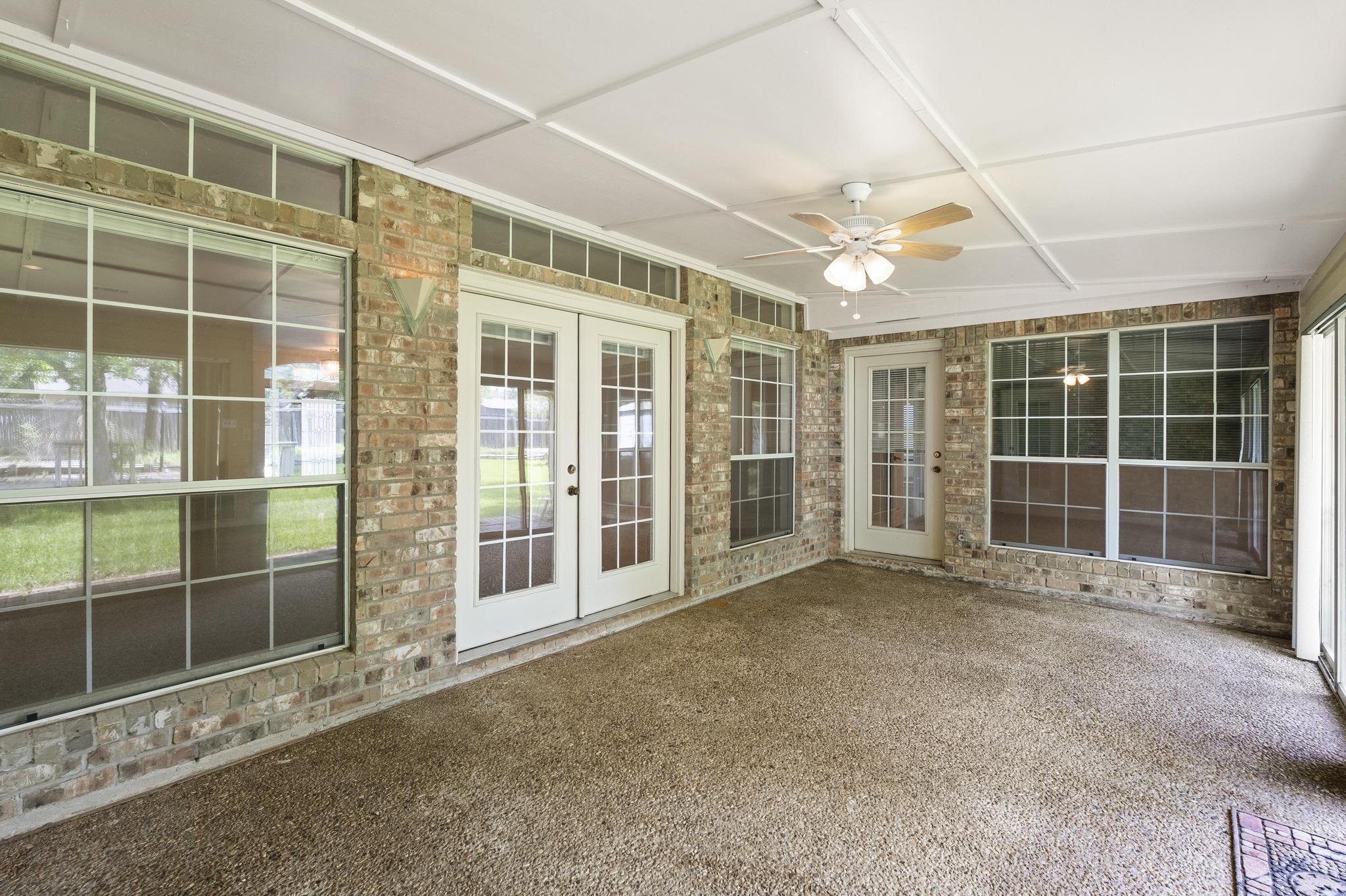 1906 Meadow Ridge Drive Taylor, TX 76574 - Photo 17 of 24