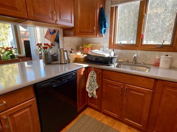 $3,100 | 124 Carlisle Street, Unit 1, Newton, MA 02459