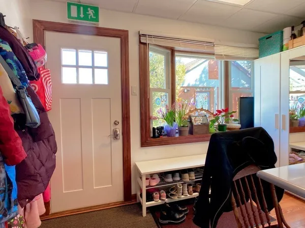 $3,100 | 124 Carlisle Street, Unit 1, Newton, MA 02459