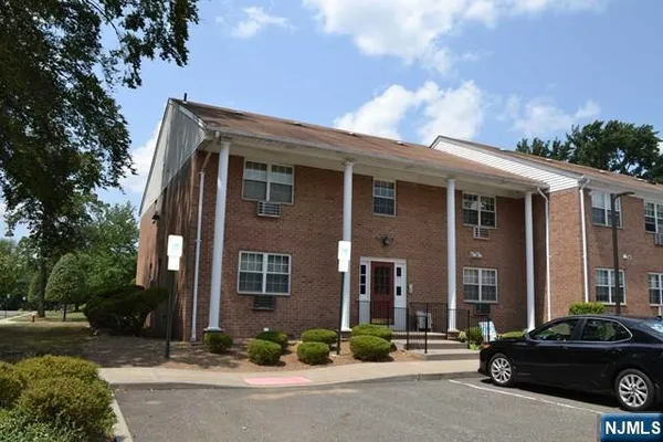 $2,200 | 60 D Hawthorne Avenue, Unit D), Park Ridge, NJ 07656
