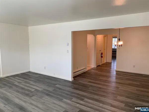 $2,200 | 60 D Hawthorne Avenue, Unit D), Park Ridge, NJ 07656