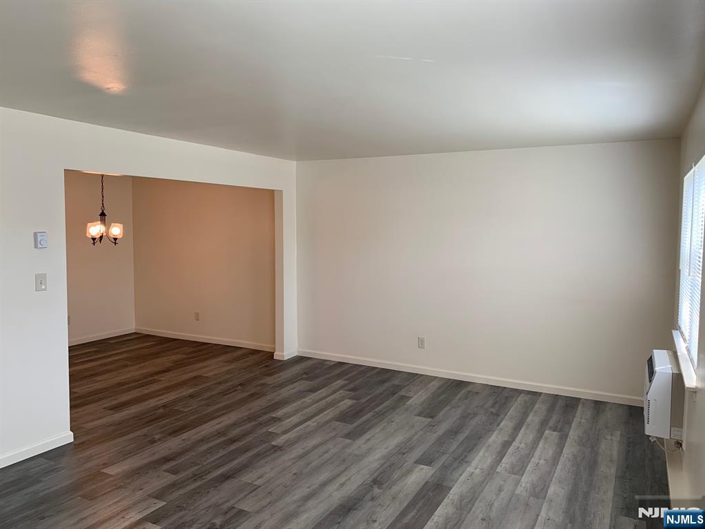 60 D Hawthorne Avenue, Unit D) Park Ridge, NJ 07656 - Photo 12 of 19