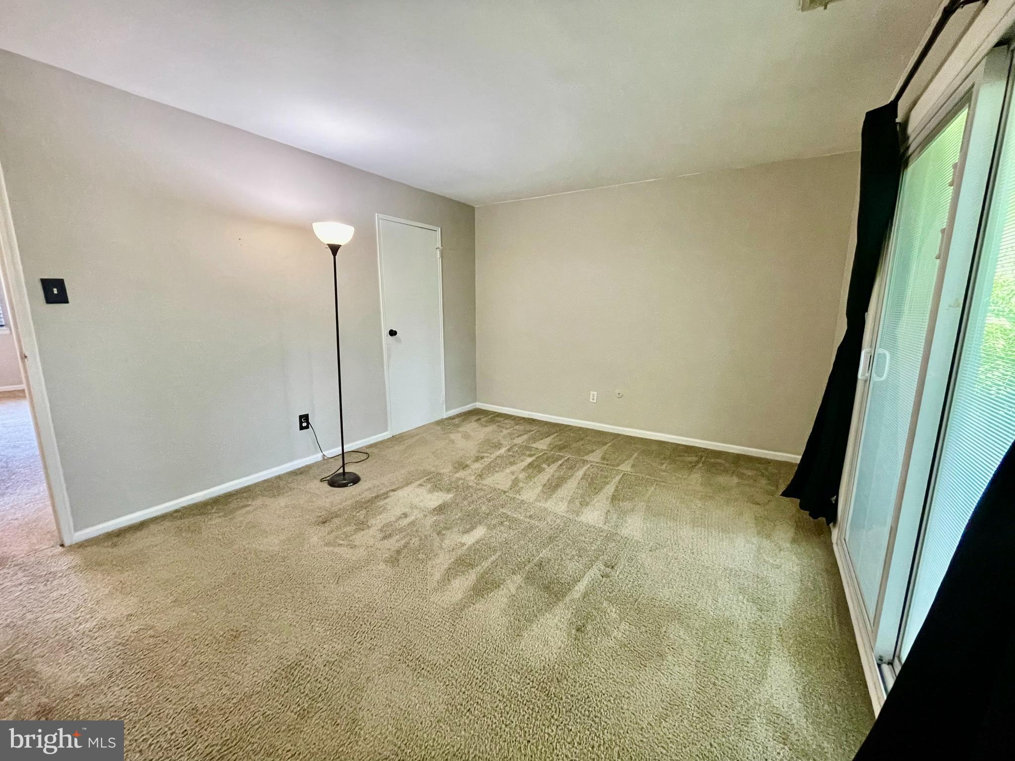 810 North Forklanding Road, Unit 116 Maple Shade, NJ 08052 - Photo 4 of 11 a view of room