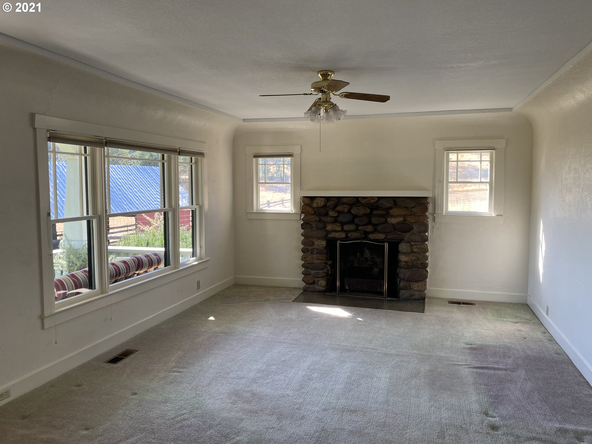 4816 Melqua Road Roseburg, OR 97471 - Photo 14 of 31 Gallery Image 14