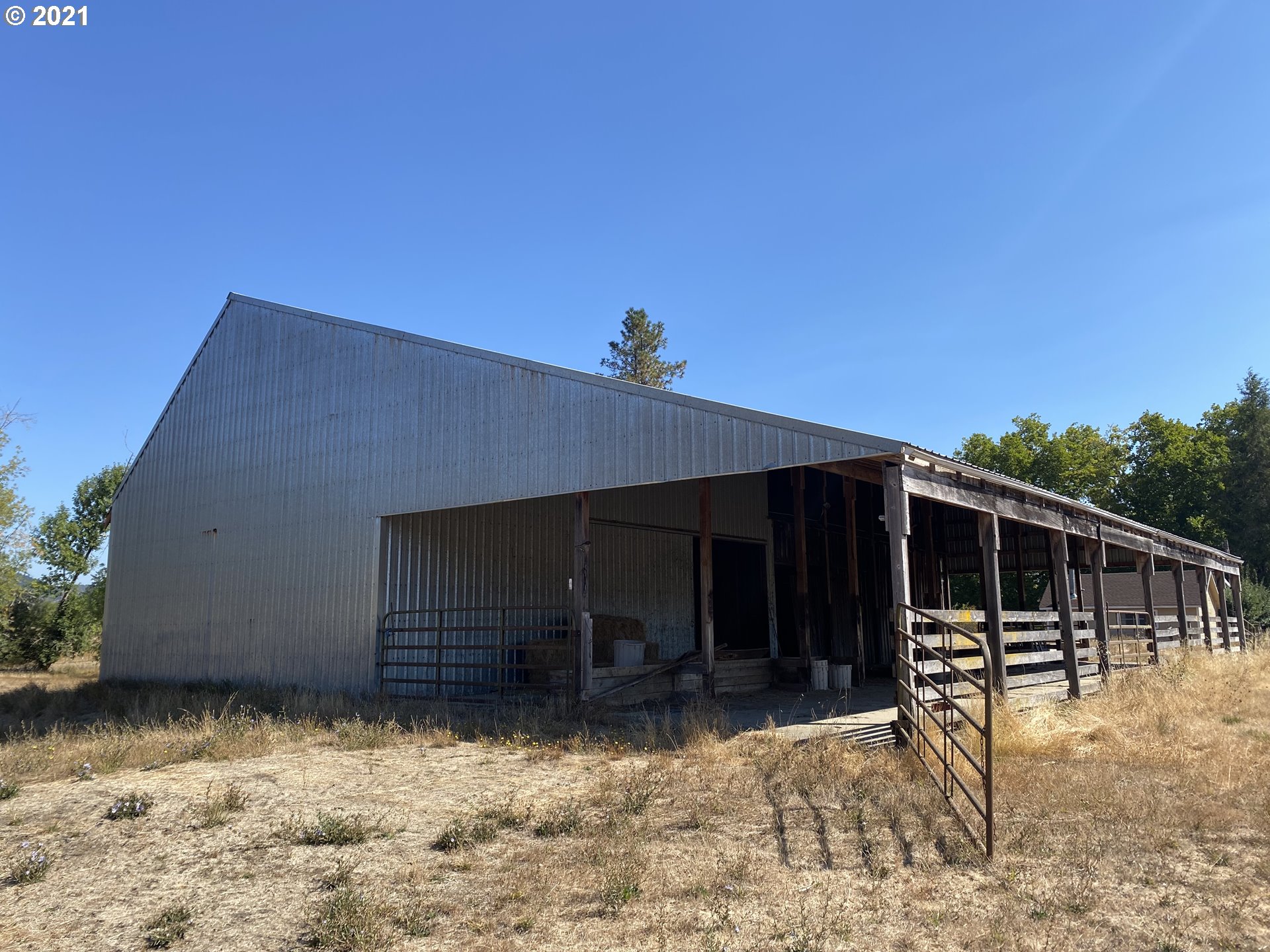 4816 Melqua Road Roseburg, OR 97471 - Photo 25 of 31 Gallery Image 25