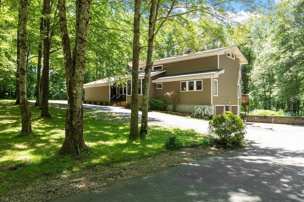 112 Elm Street Auburn, MA 01501 - Photo 35 of 42