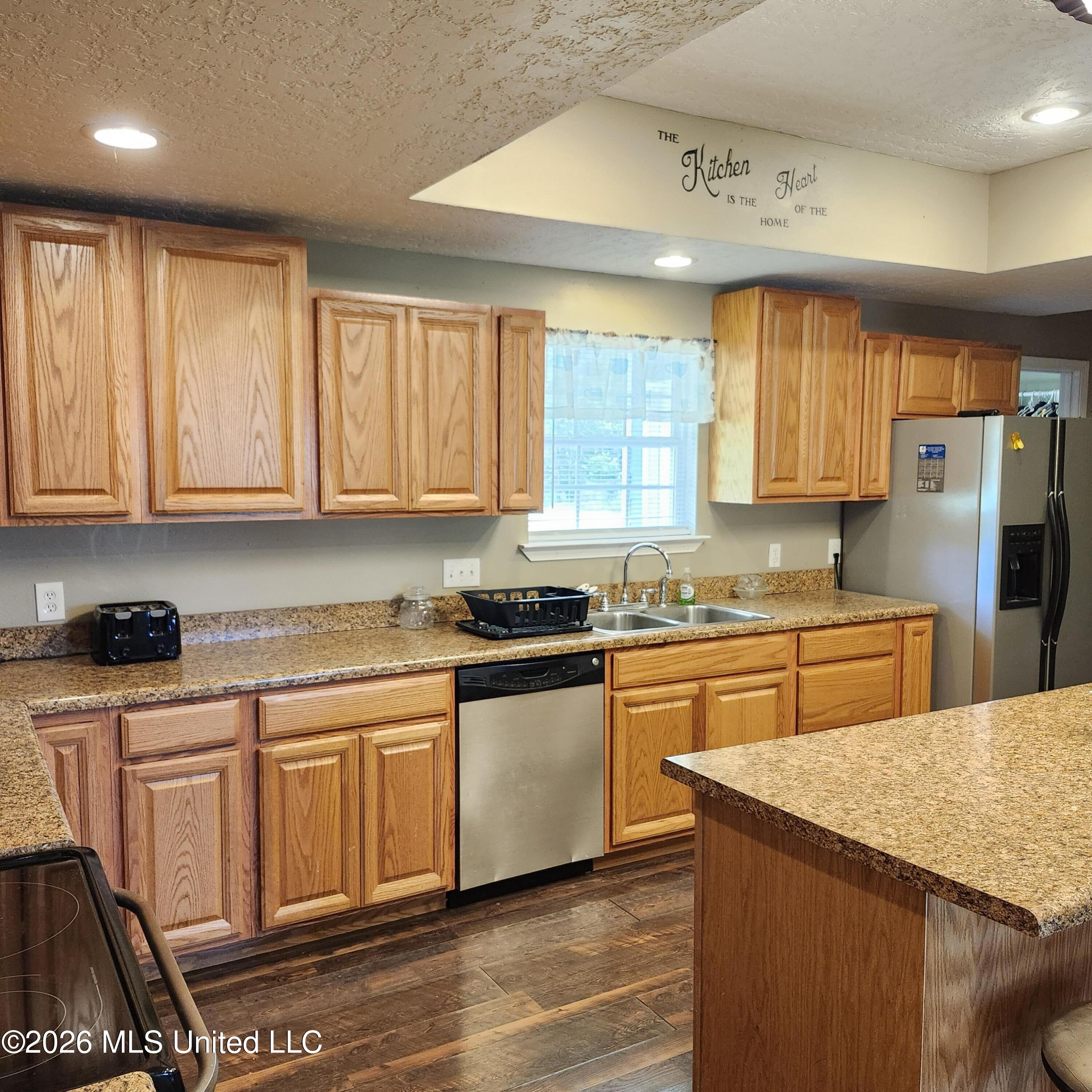 12 Austin Lane Perkinston, MS 39573 - Photo 8 of 60 20260420_135325