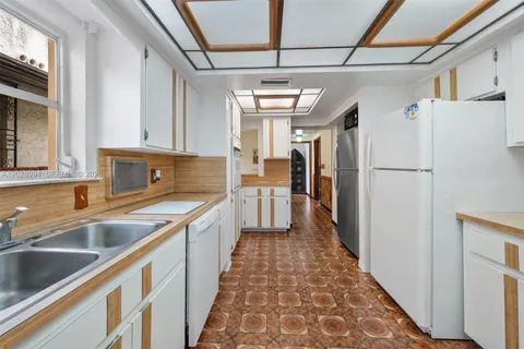 $1,250,000 | 1727 Southwest 11th Terrace, Miami, FL 33135