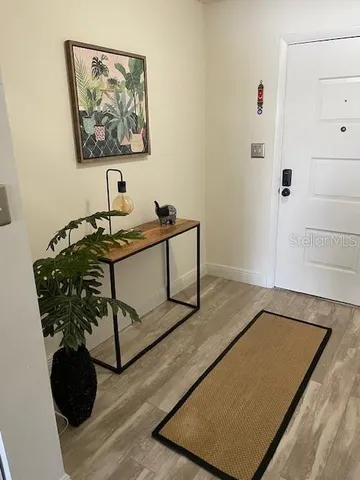 $1,800 | 2225 Holden Avenue, Unit 305, Orlando, FL 32839