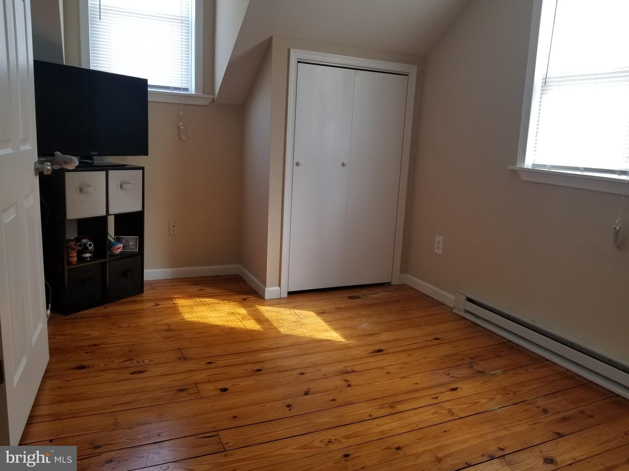 218 Marple Road Winchester, VA 22603 - Photo 16 of 20 Bedroom 3