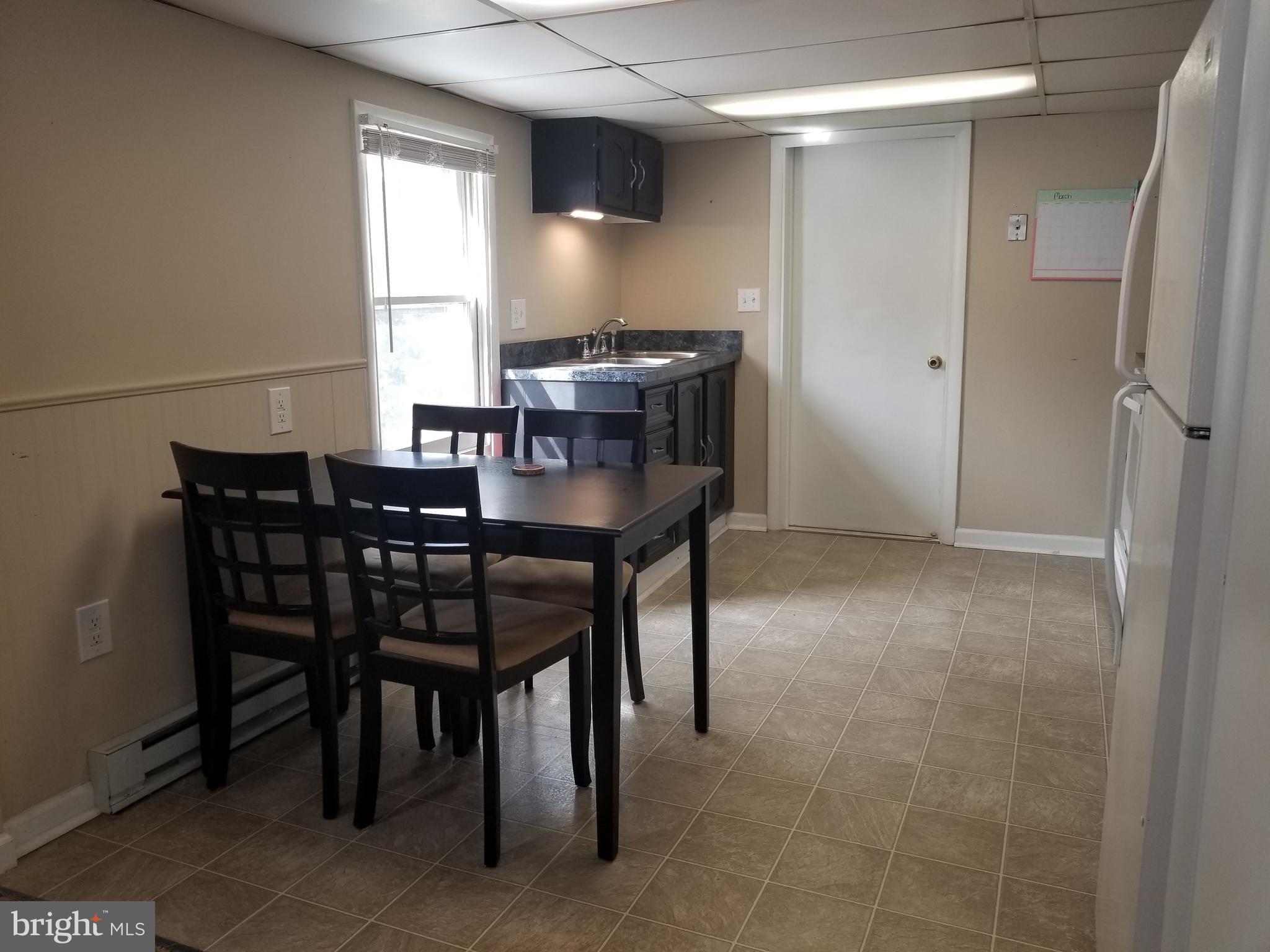 218 Marple Road Winchester, VA 22603 - Photo 9 of 20 Eat-In