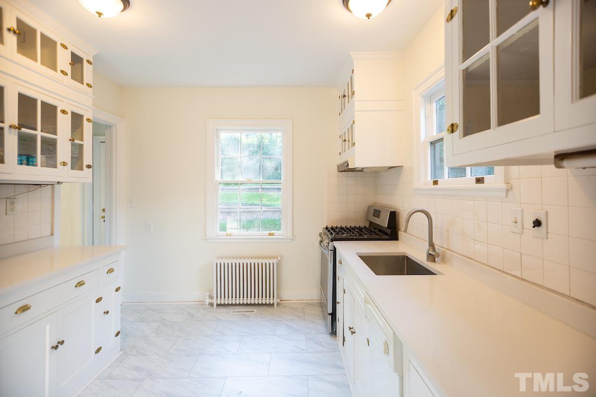 3406 Dover Road Durham, NC 27707 - Photo 15 of 28 Gallery Image 15