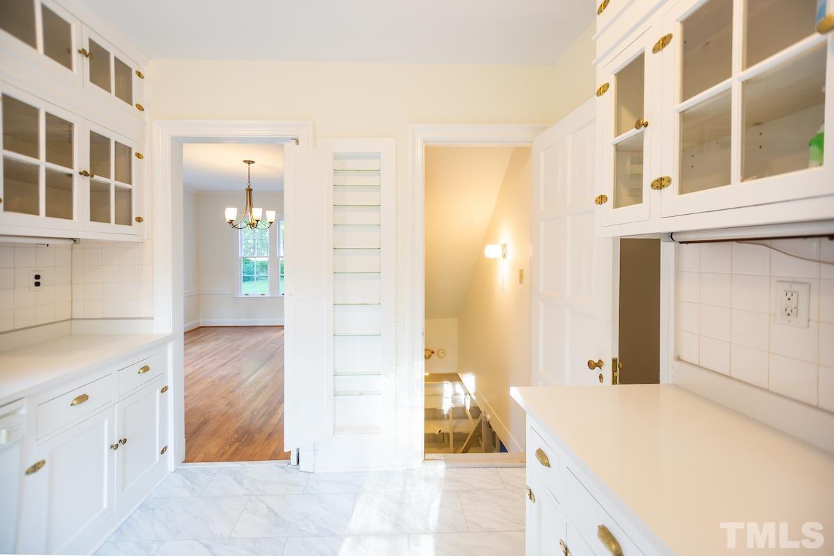 3406 Dover Road Durham, NC 27707 - Photo 17 of 28 Gallery Image 17