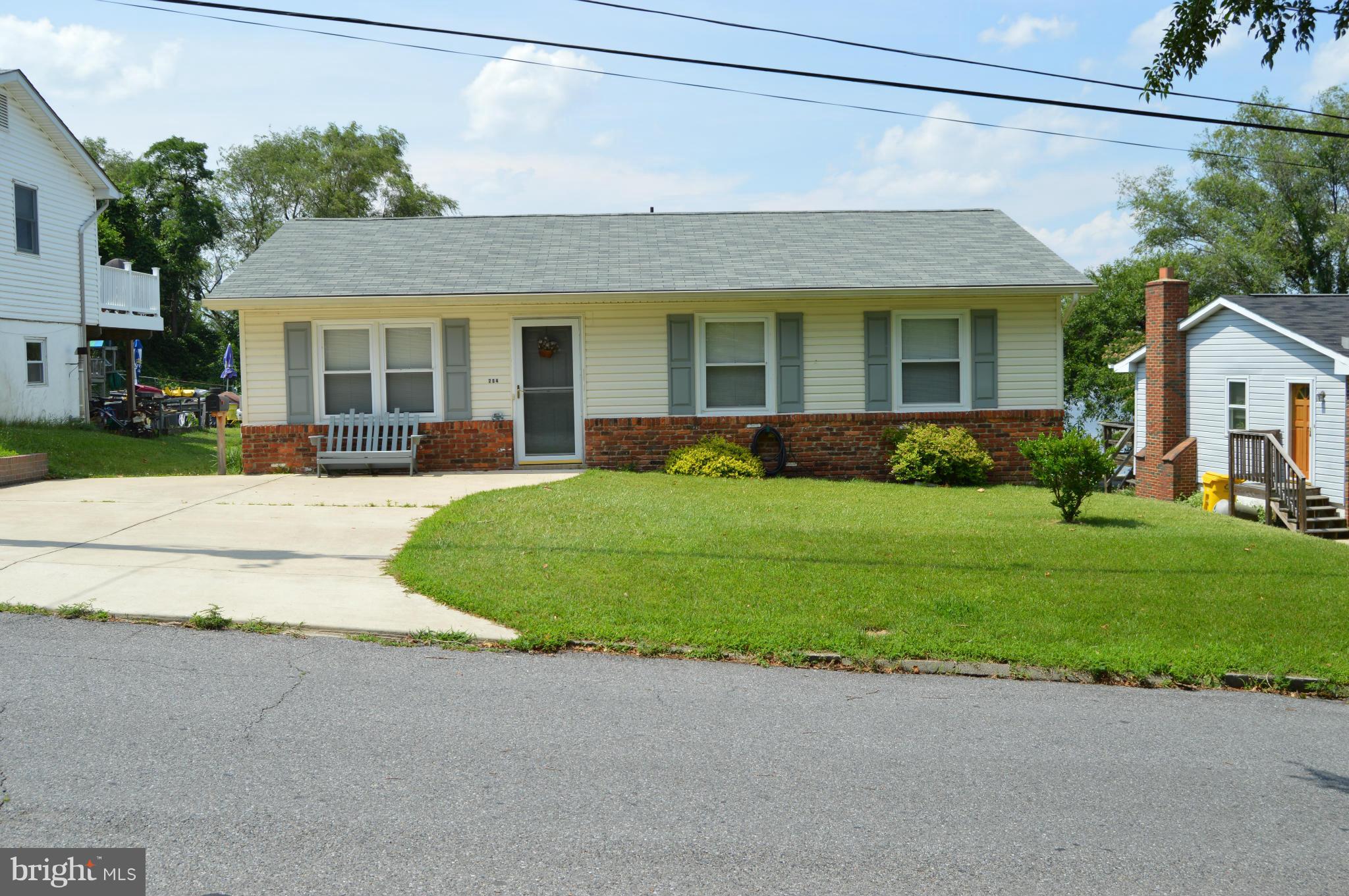 204 Harlem Road Pasadena, MD 21122 - Photo 1 of 20 Exterior Main