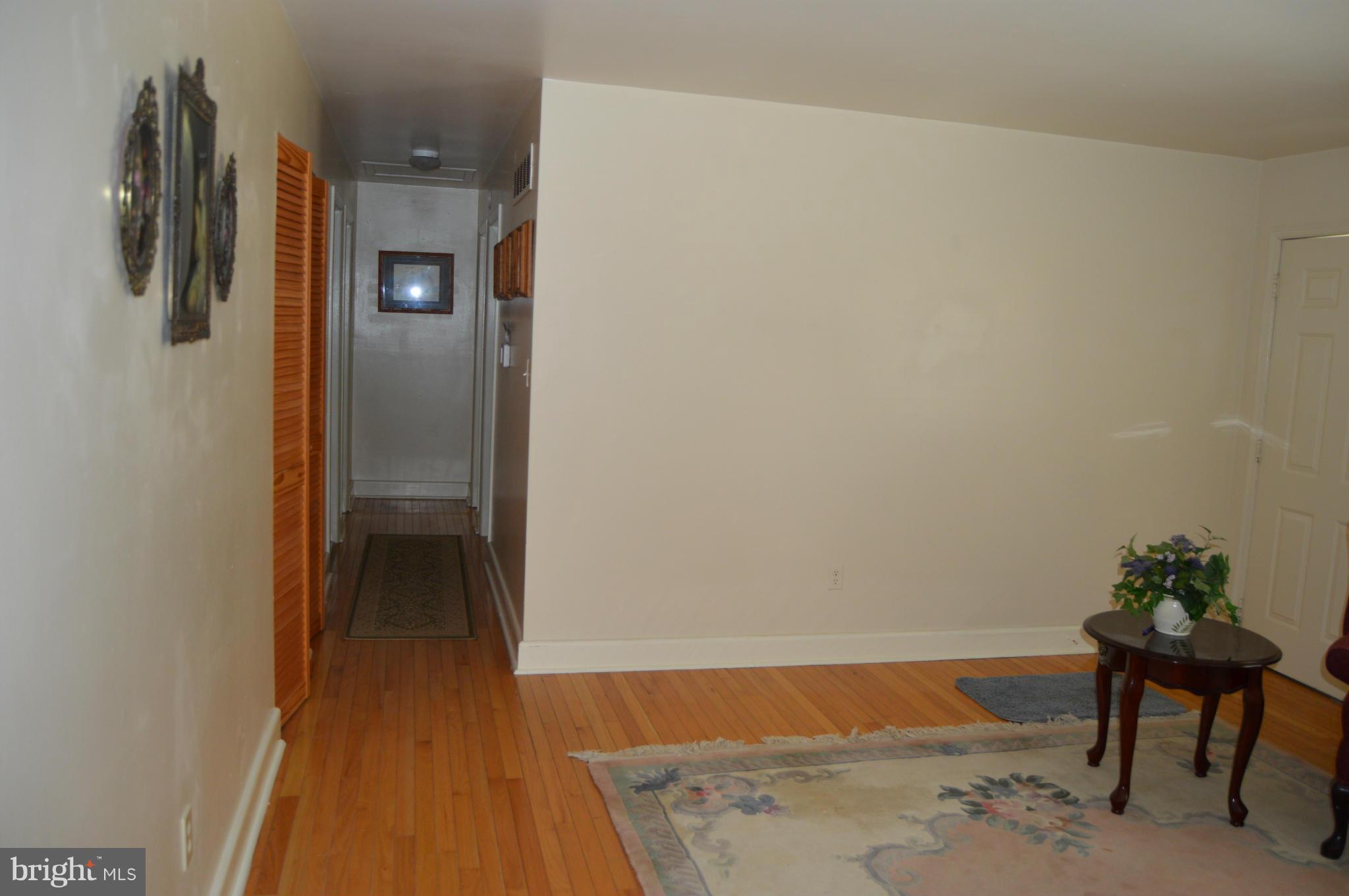 204 Harlem Road Pasadena, MD 21122 - Photo 18 of 20 Interior (General)