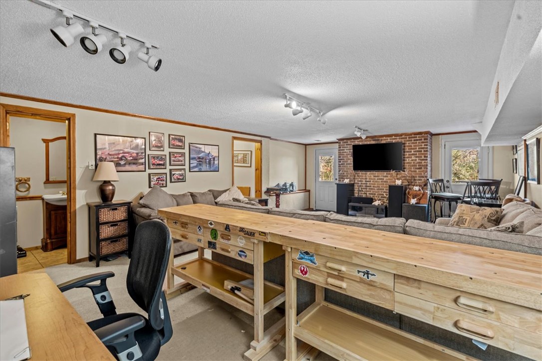 1100 Marett Road Pendleton, SC 29670 - Photo 25 of 32