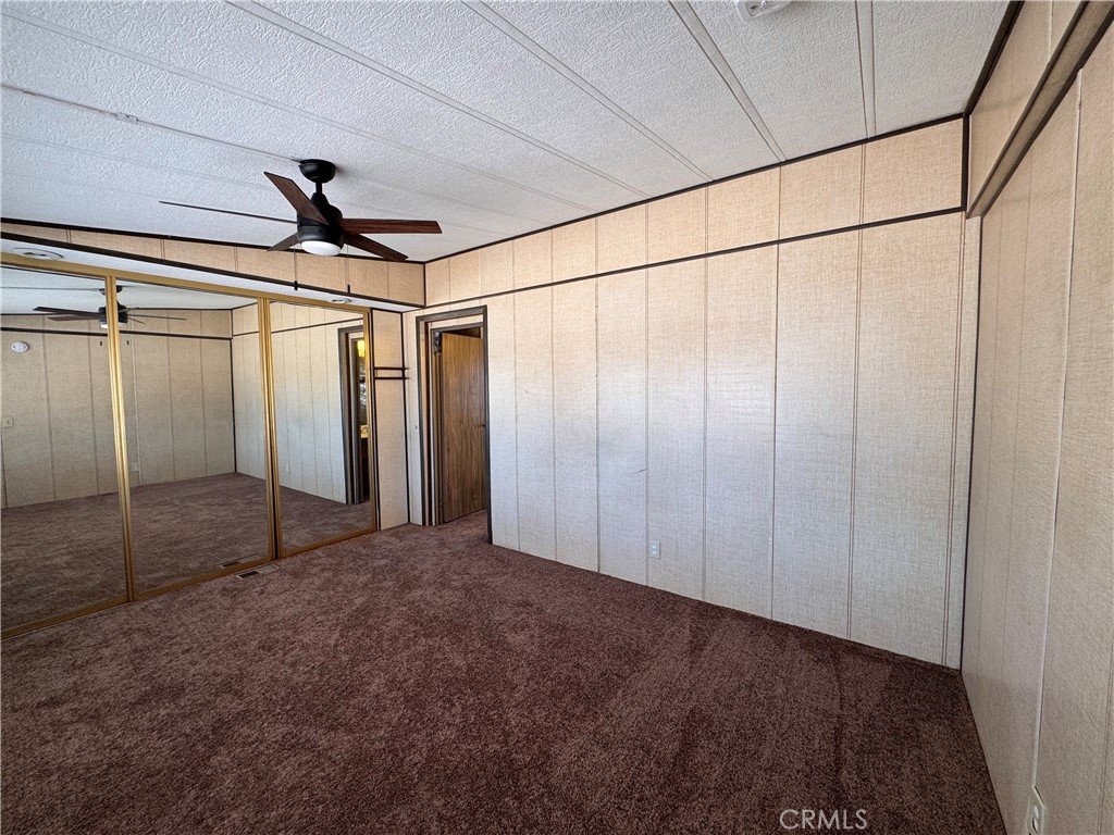 25544 Jasper Road Barstow, CA 92311 - Photo 21 of 61 Primary bedroom