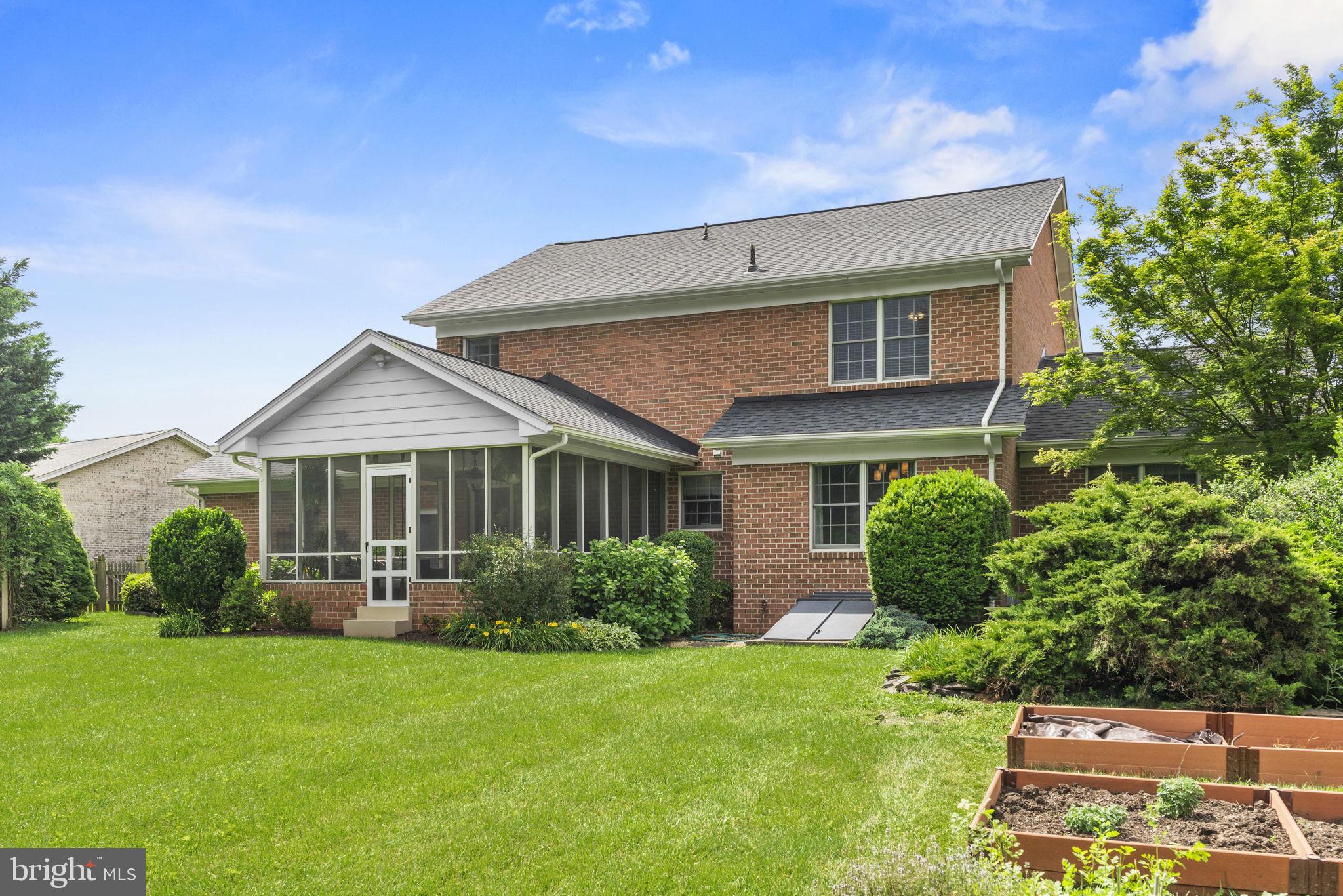 8029 Stone Ridge Drive Frederick, MD 21702 - Photo 3 of 35