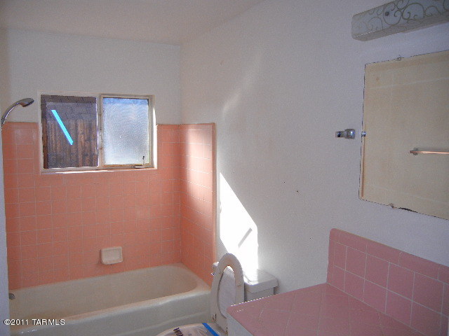 655 East Post Road Benson, AZ 85602 - Photo 14 of 22