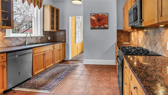 $899,000 | 716 North Arthur Ashe Boulevard, Richmond, VA 23220