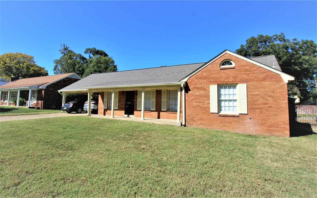 1318 East Holmes Road Memphis, TN 38116 - Photo 2 of 25 Gallery Image 2