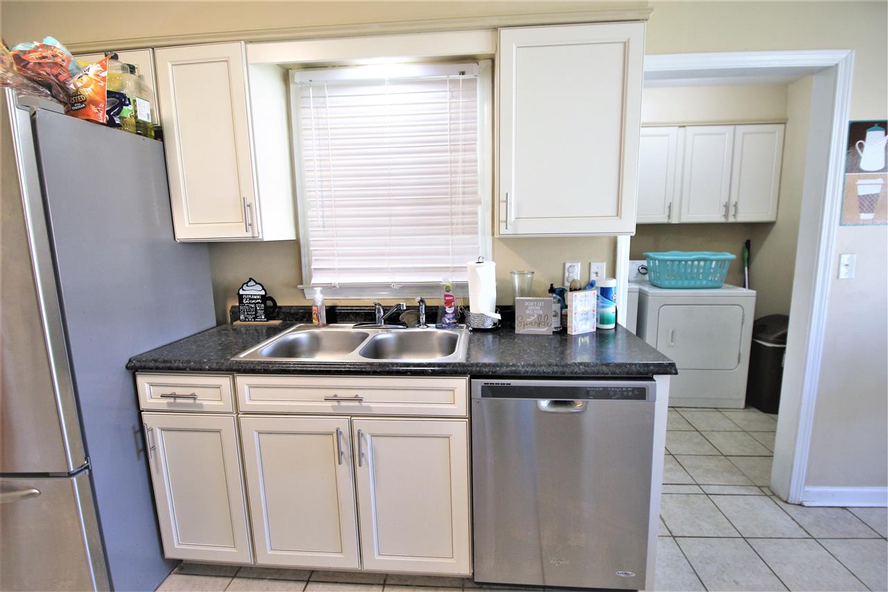 1318 East Holmes Road Memphis, TN 38116 - Photo 10 of 25 Gallery Image 10