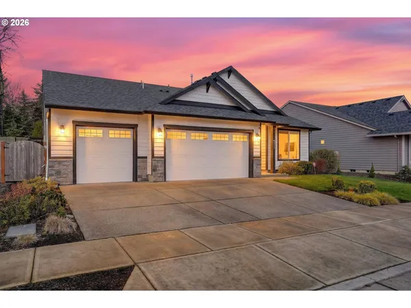 a view of outdoor space yard and garage