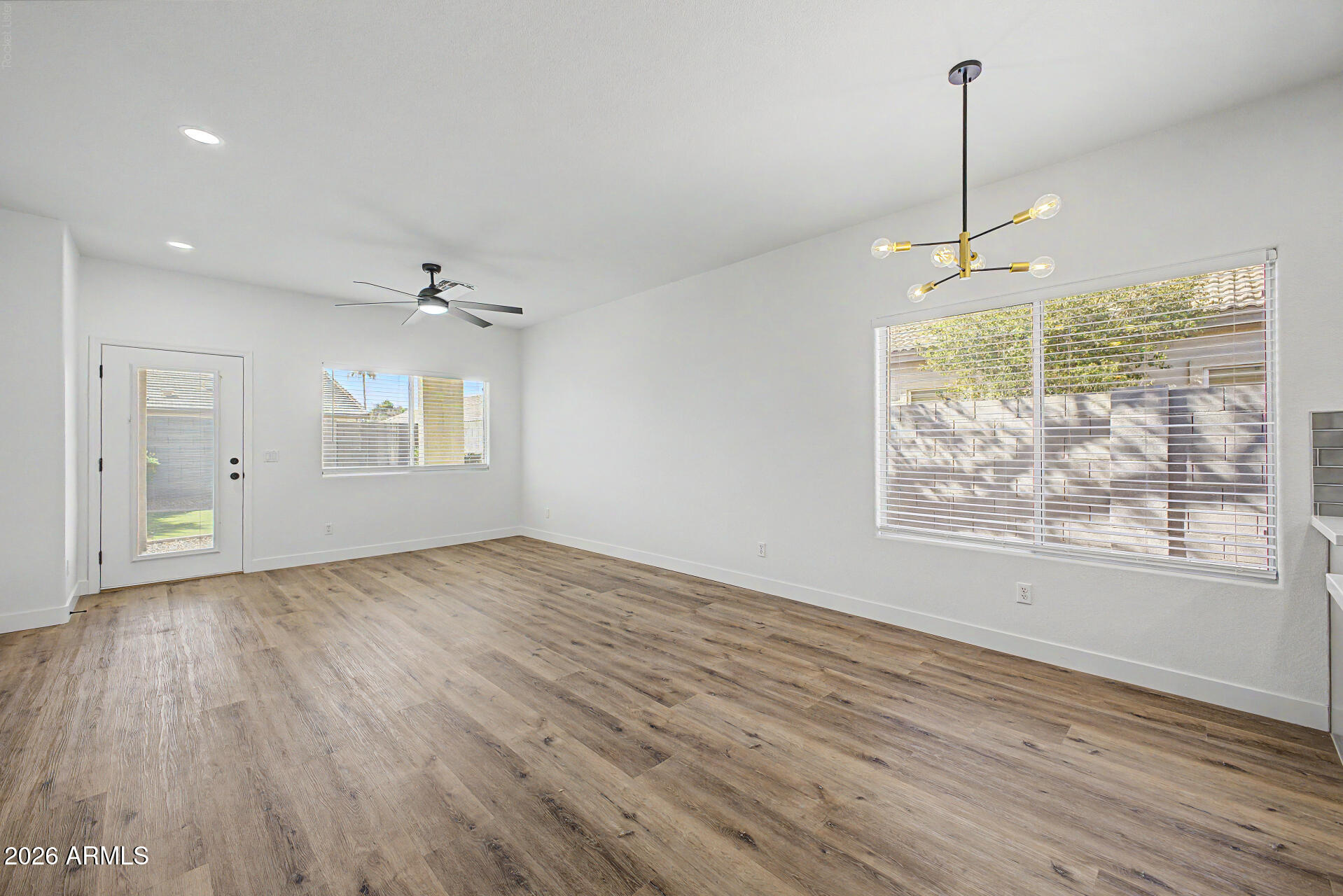 3644 South Joshua Tree Lane Gilbert, AZ 85297 - Photo 8 of 21 16-Joshua Tree