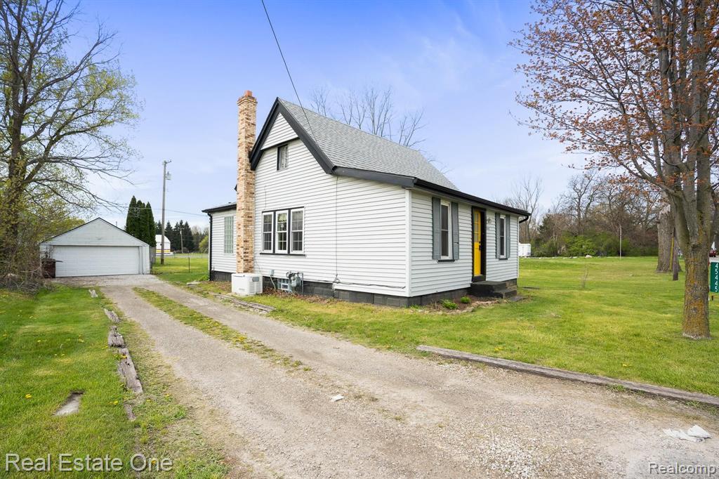 45445 Willis Road Belleville, MI 48111 - Photo 25 of 32
