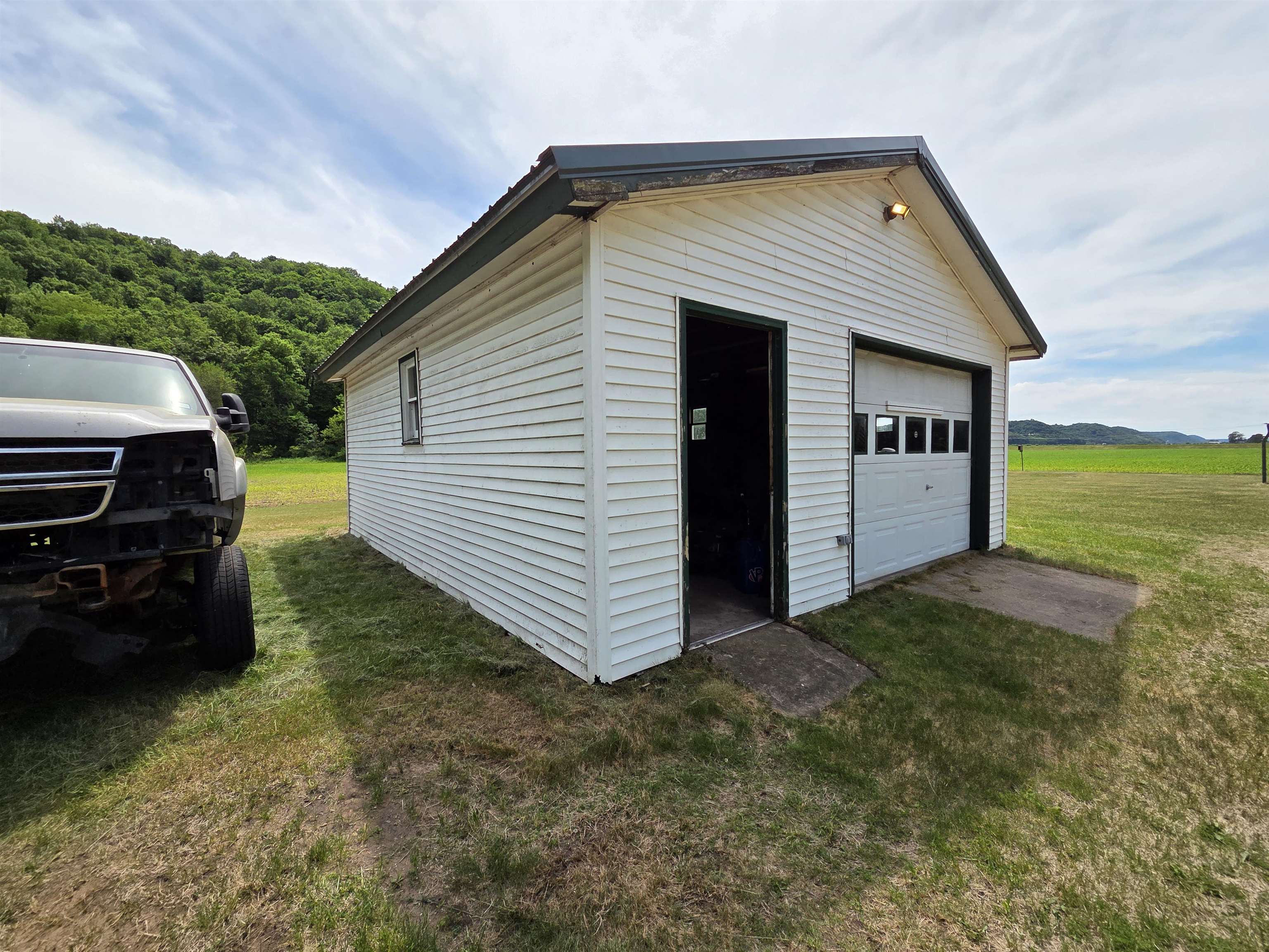 305 William Street Avoca, WI 53506 - Photo 12 of 38