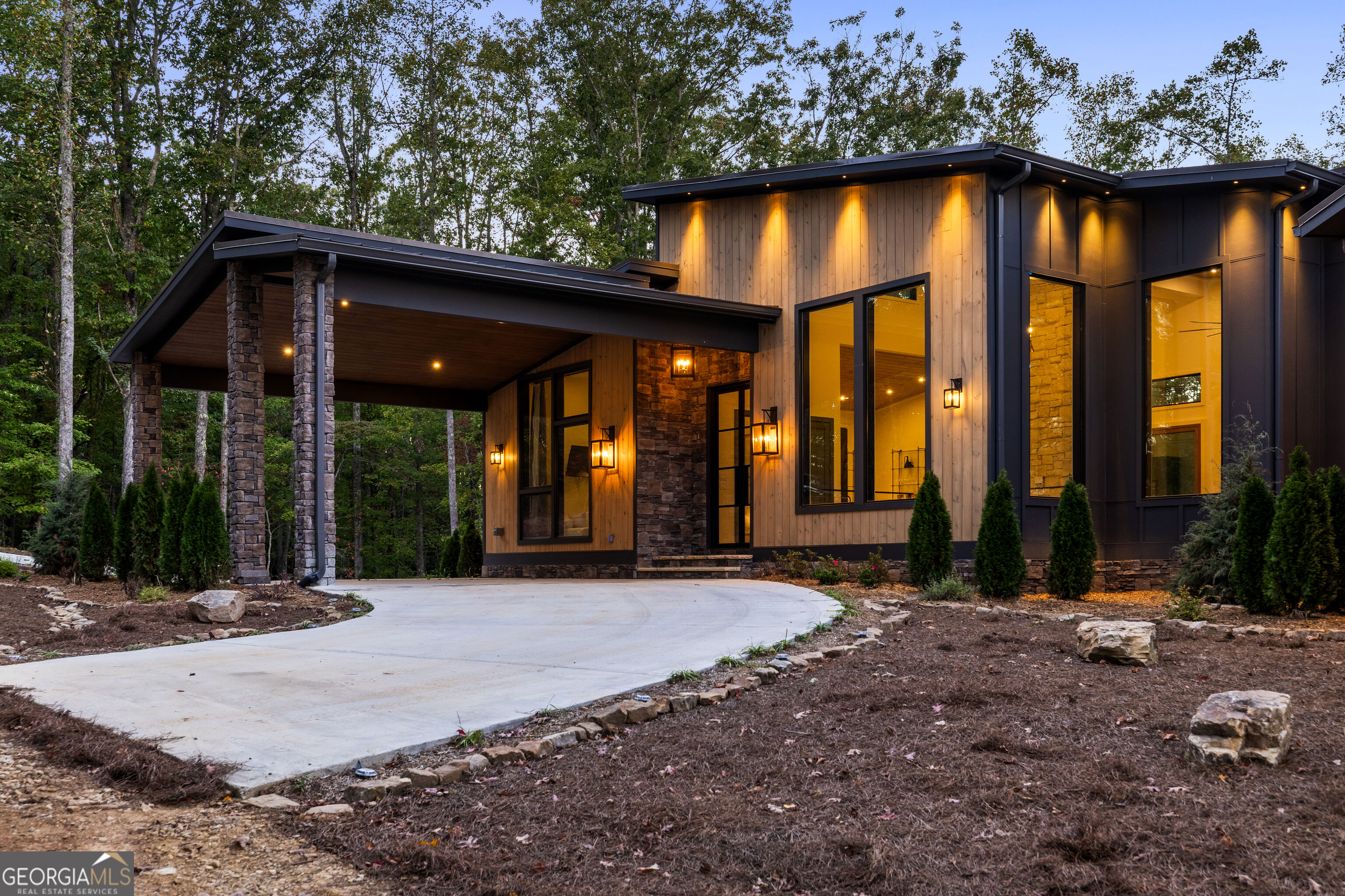 103 Dry Branch Road Blue Ridge, GA 30513 - Photo 8 of 70 Gallery Image 8