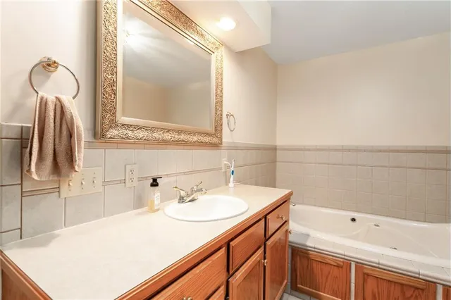 $270,000 | 200 North Cedar Street, Garnett, KS 66032