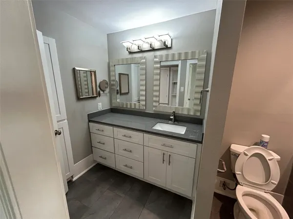 $1,295 | 5550 North Braeswood Boulevard, Unit 24, Houston, TX 77096