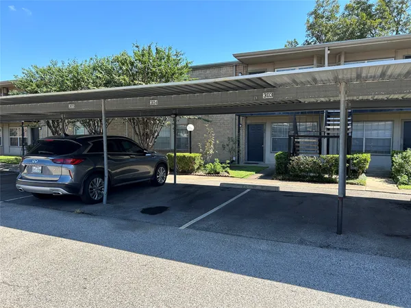 $1,295 | 5550 North Braeswood Boulevard, Unit 24, Houston, TX 77096