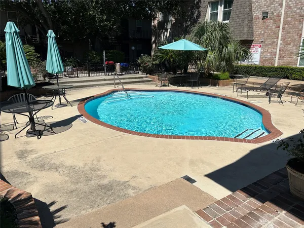 $1,295 | 5550 North Braeswood Boulevard, Unit 24, Houston, TX 77096