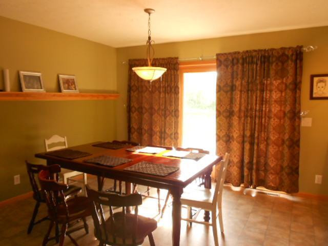 1016 Sylvan Road Chelsea, MI 48118 - Photo 4 of 17 Photo 4