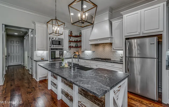 $429,900 | 160 Grace Drive, Flowood, MS 39232