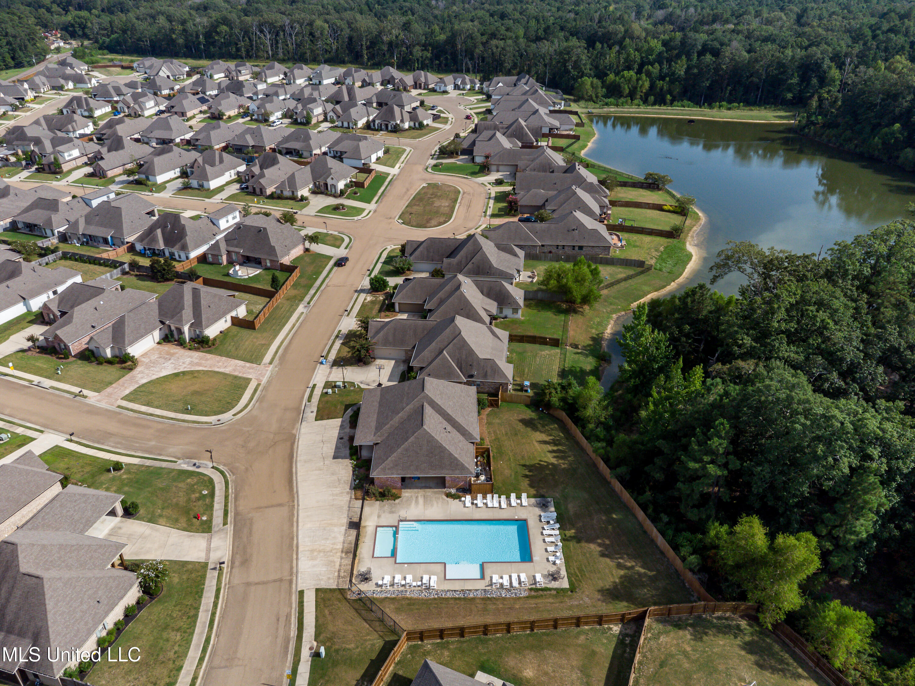 160 Grace Drive Flowood, MS 39232 - Photo 81 of 82 160 Grace Dr drone-18