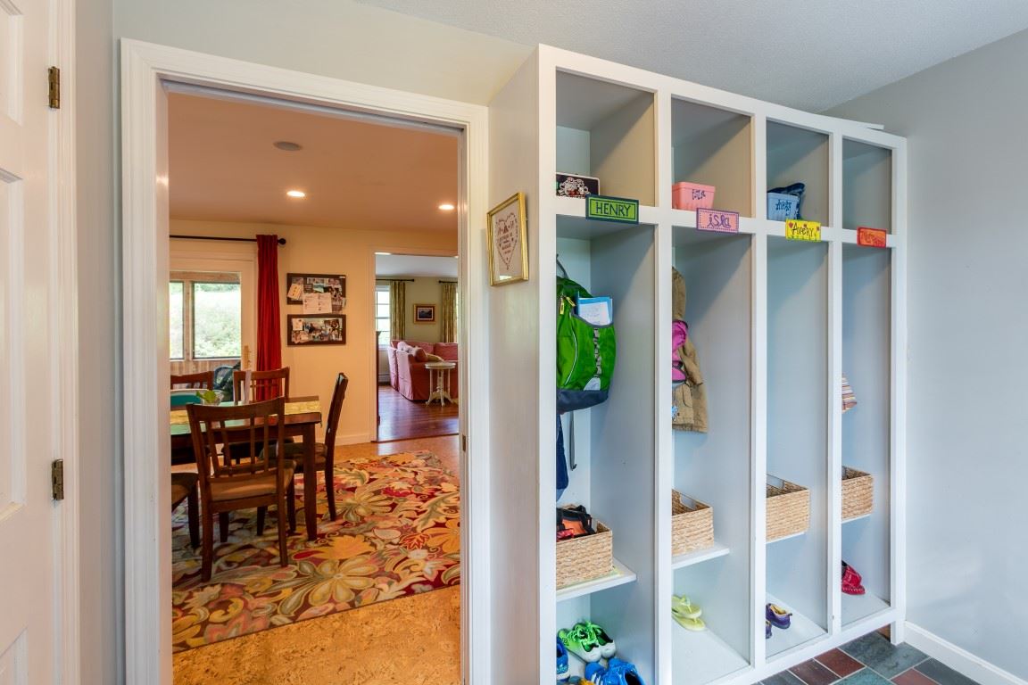 370 Hanover Center Road Hanover, NH 03750 - Photo 3 of 34
