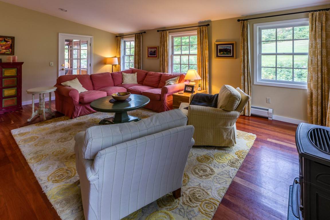 370 Hanover Center Road Hanover, NH 03750 - Photo 7 of 34