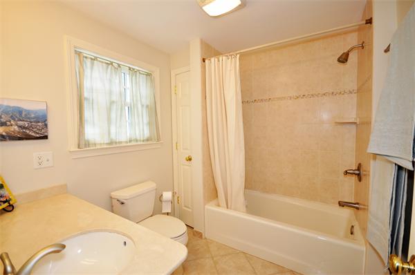 65 Colonial Drive Arlington, MA 02474 - Photo 20 of 28