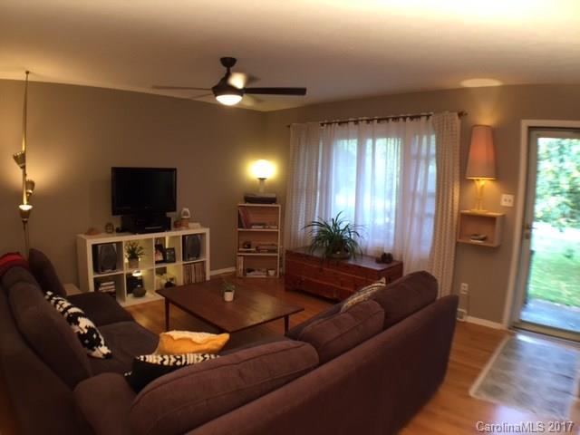 69 Grandview Road Asheville, NC 28806 - Photo 4 of 19 Gallery Image 4