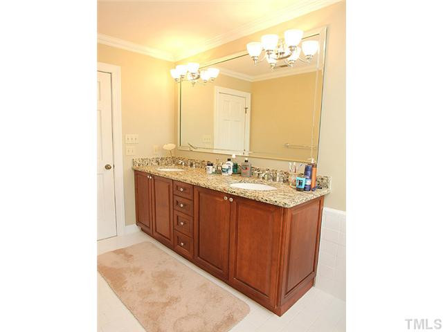 2980 Tillinghast Trail Raleigh, NC 27613 - Photo 8 of 13 Photo 8