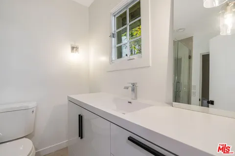 $11,995,000 | 426 Georgina Avenue, Santa Monica, CA 90402