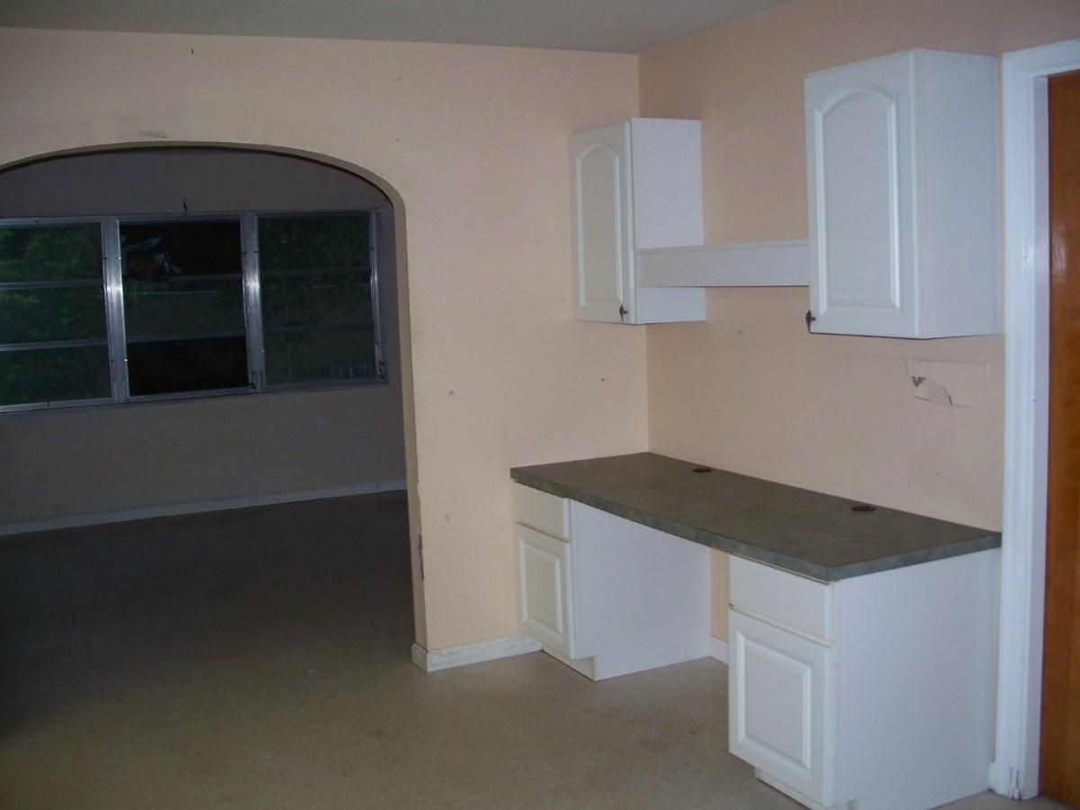 7105 Roberts Road Fort Pierce, FL 34951 - Photo 5 of 16 010